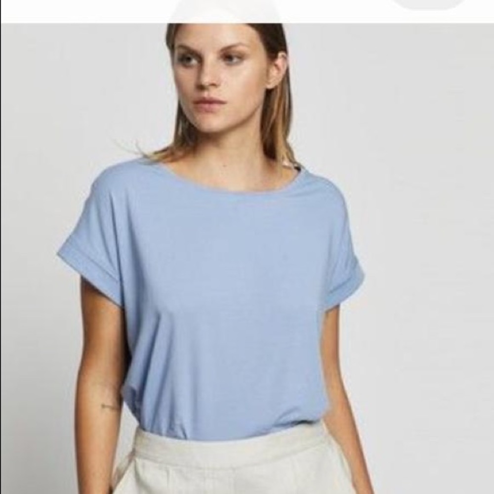 H&M Short-sleeved Satin Blouse